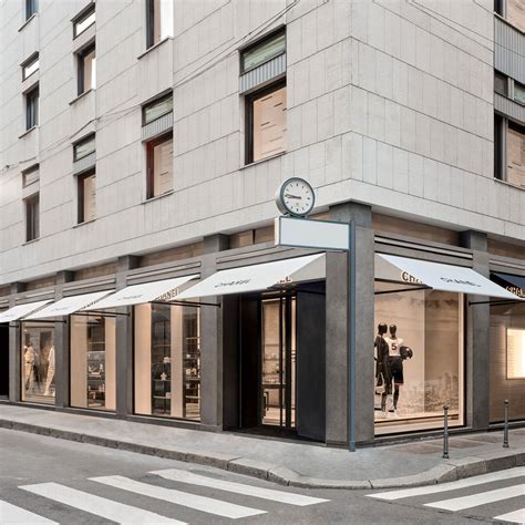 chanel experience milano|chanel boutique montenapoleone.